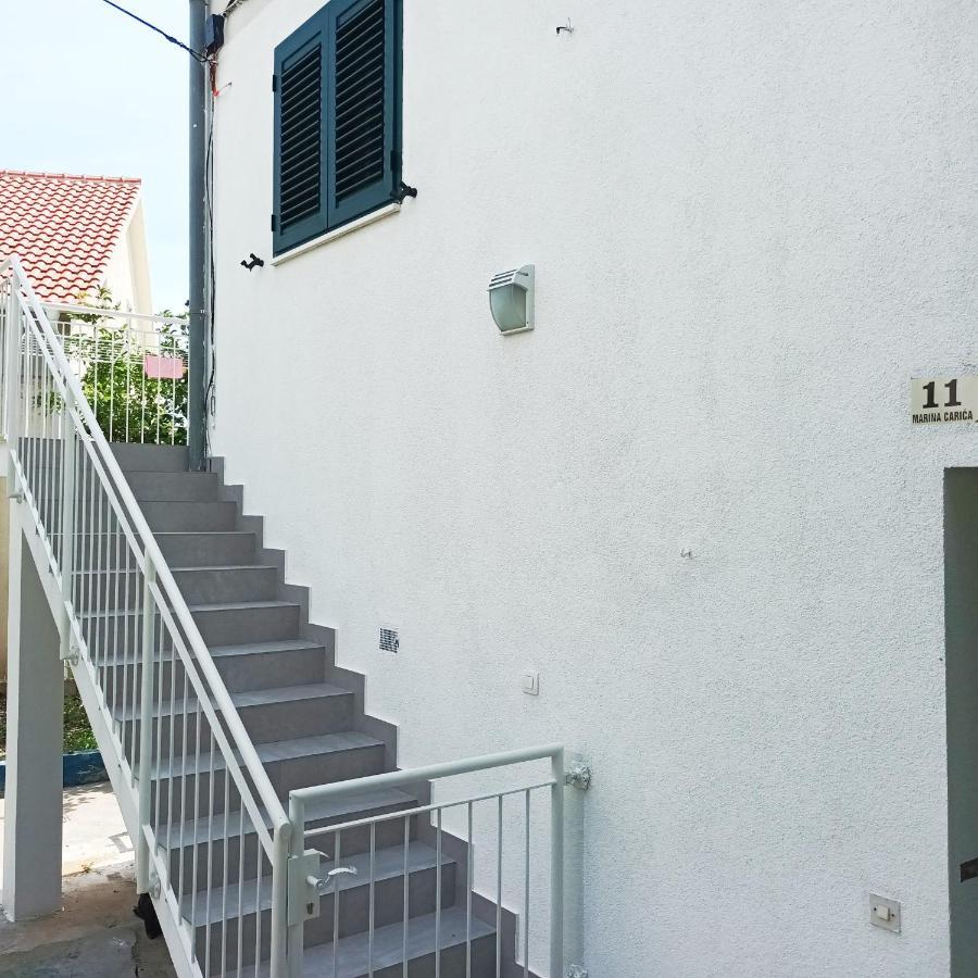 Jesliving Hvar - 2 Bedroom Elegant Apartment With Sea View In Historic Center Of هفار المظهر الخارجي الصورة